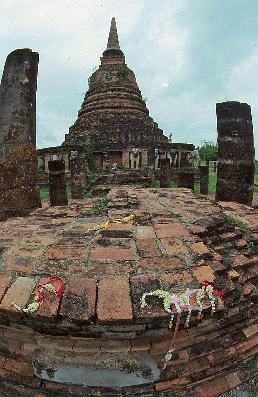 WT 0800 134-16 Thailand Sukhothai.jpg